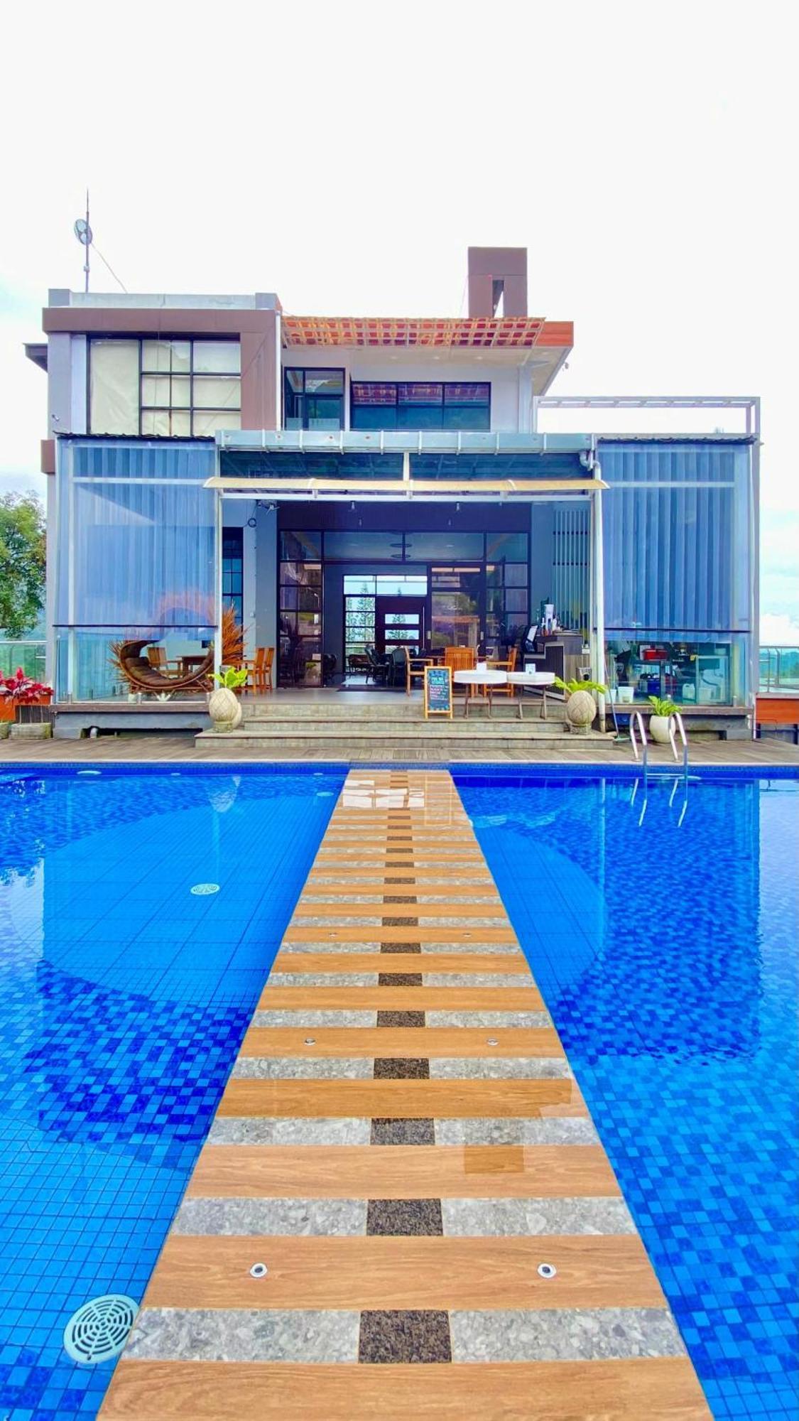 De Pointe Resort & Resto Campaka Bagian luar foto